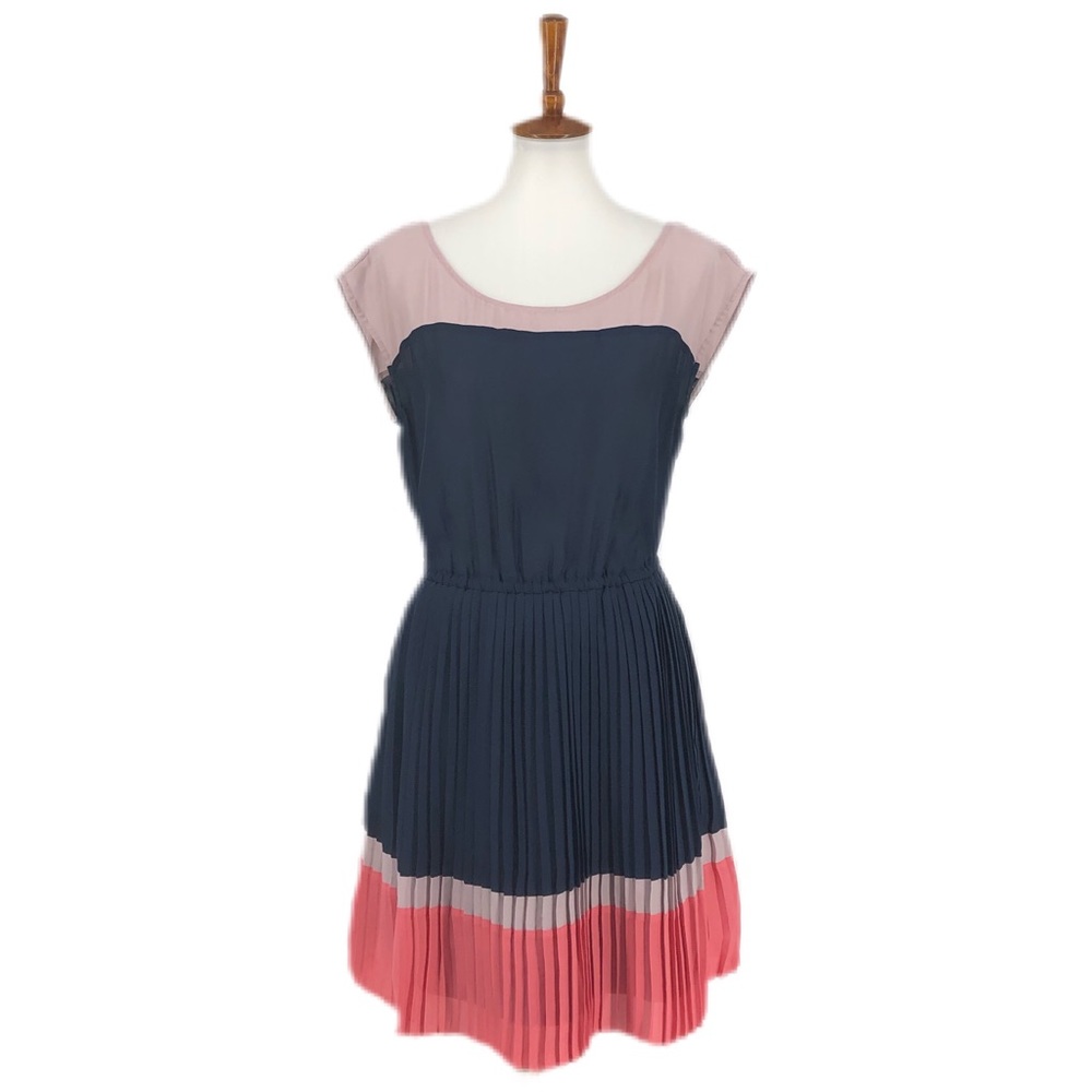 American Eagle Outfitters Pleated Dress, Medium - Picture 1 of 7